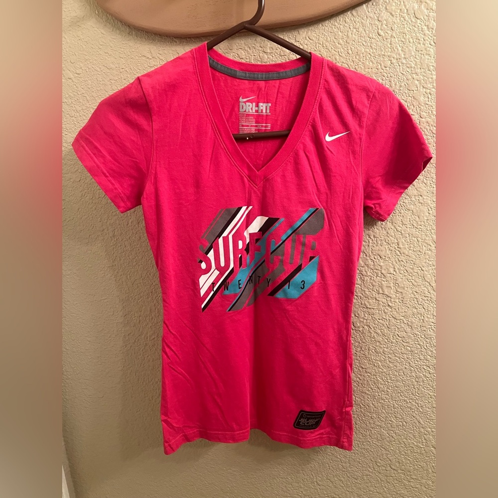 NWOT Nike Sz.XS Shirt